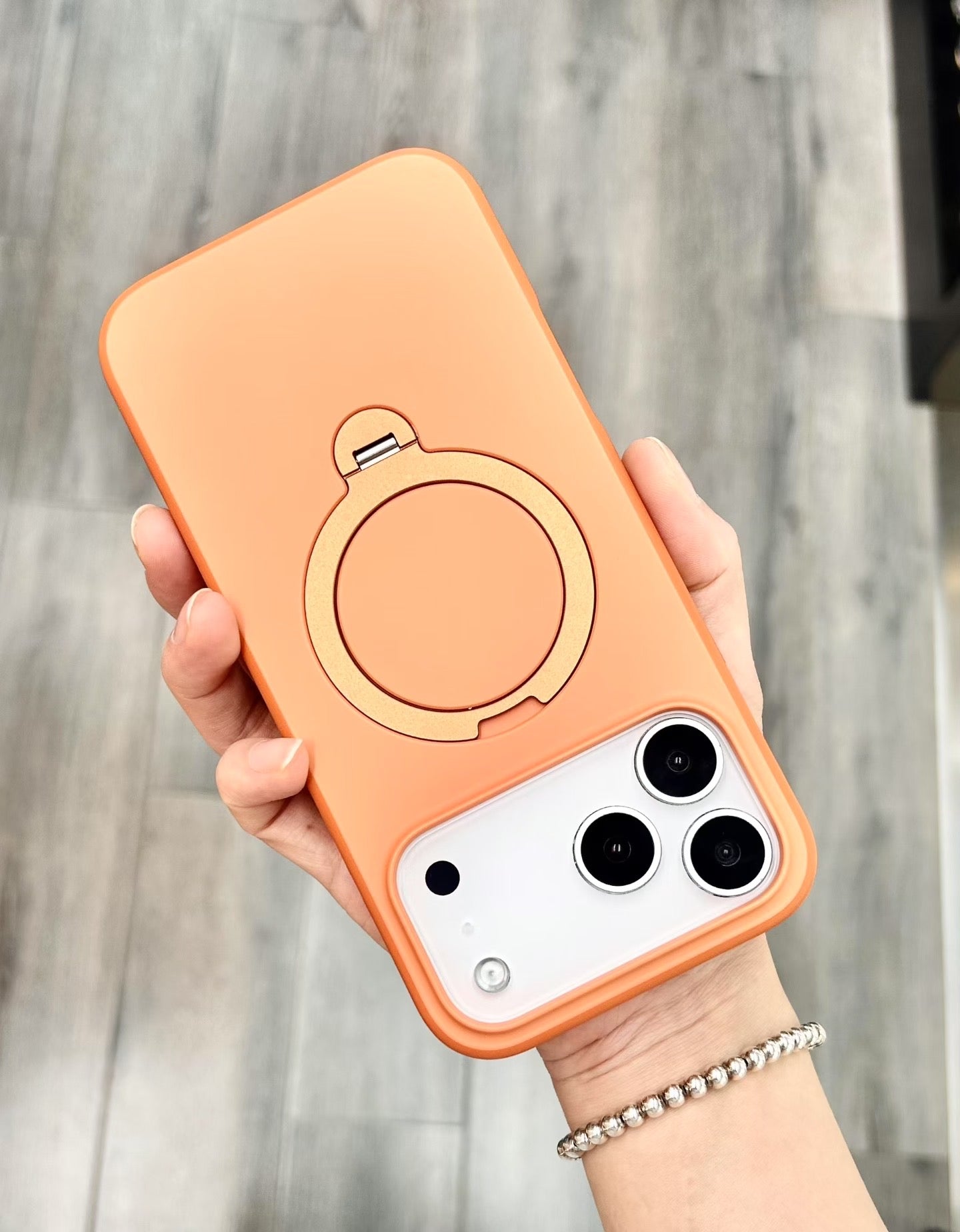 Henks MagSafe Case with Stand - 17 Pro Max