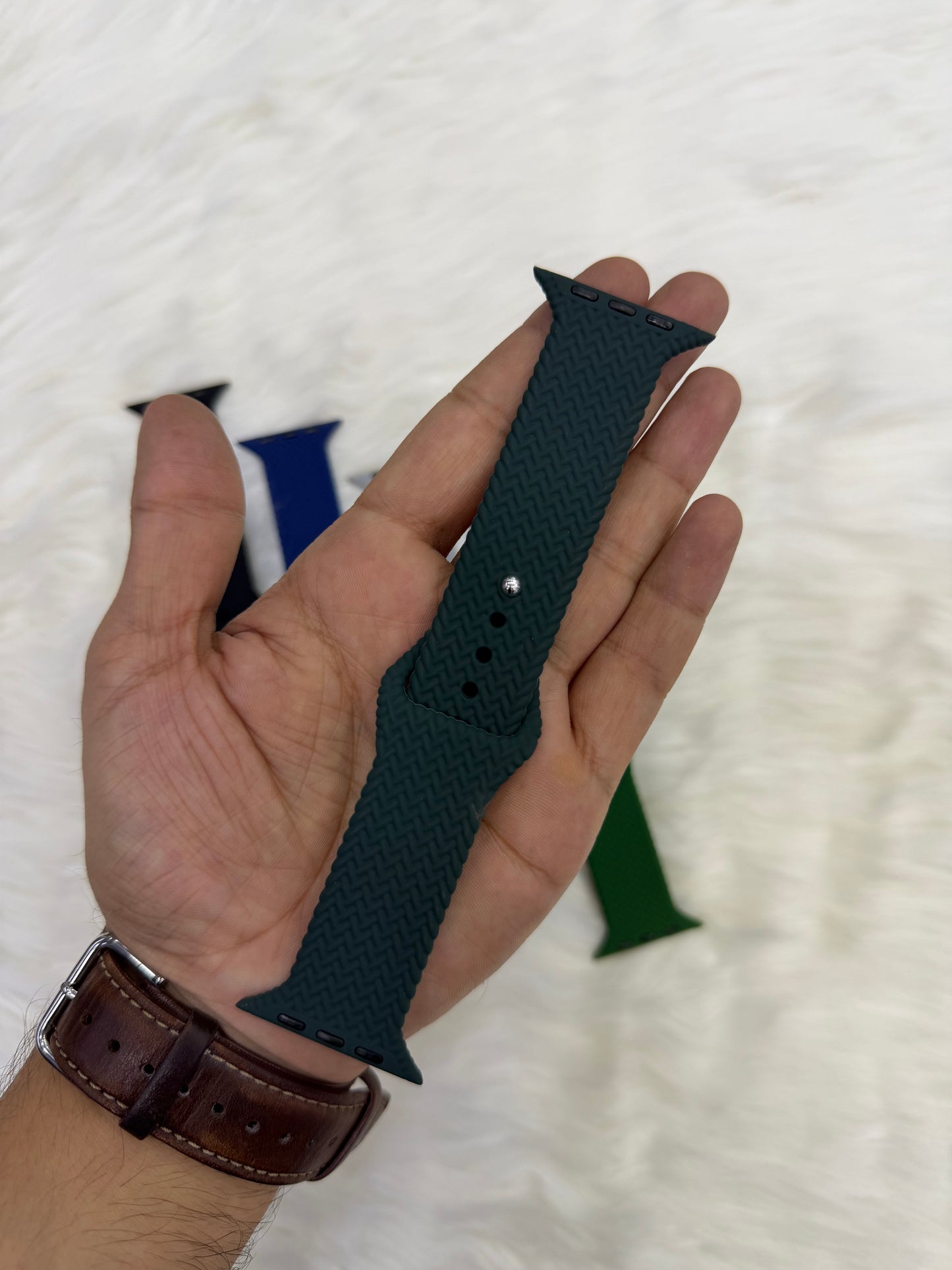 Textured Silicone Strap - 42mm to 49mm