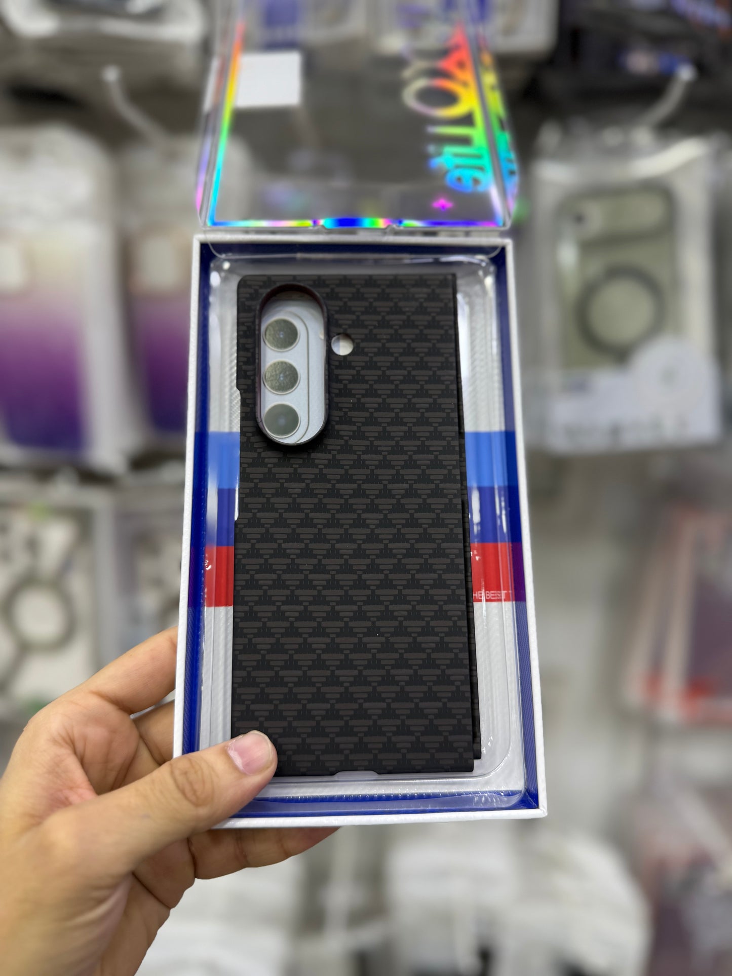 Luxo Life MagSafe Case Triangle - Fold 7