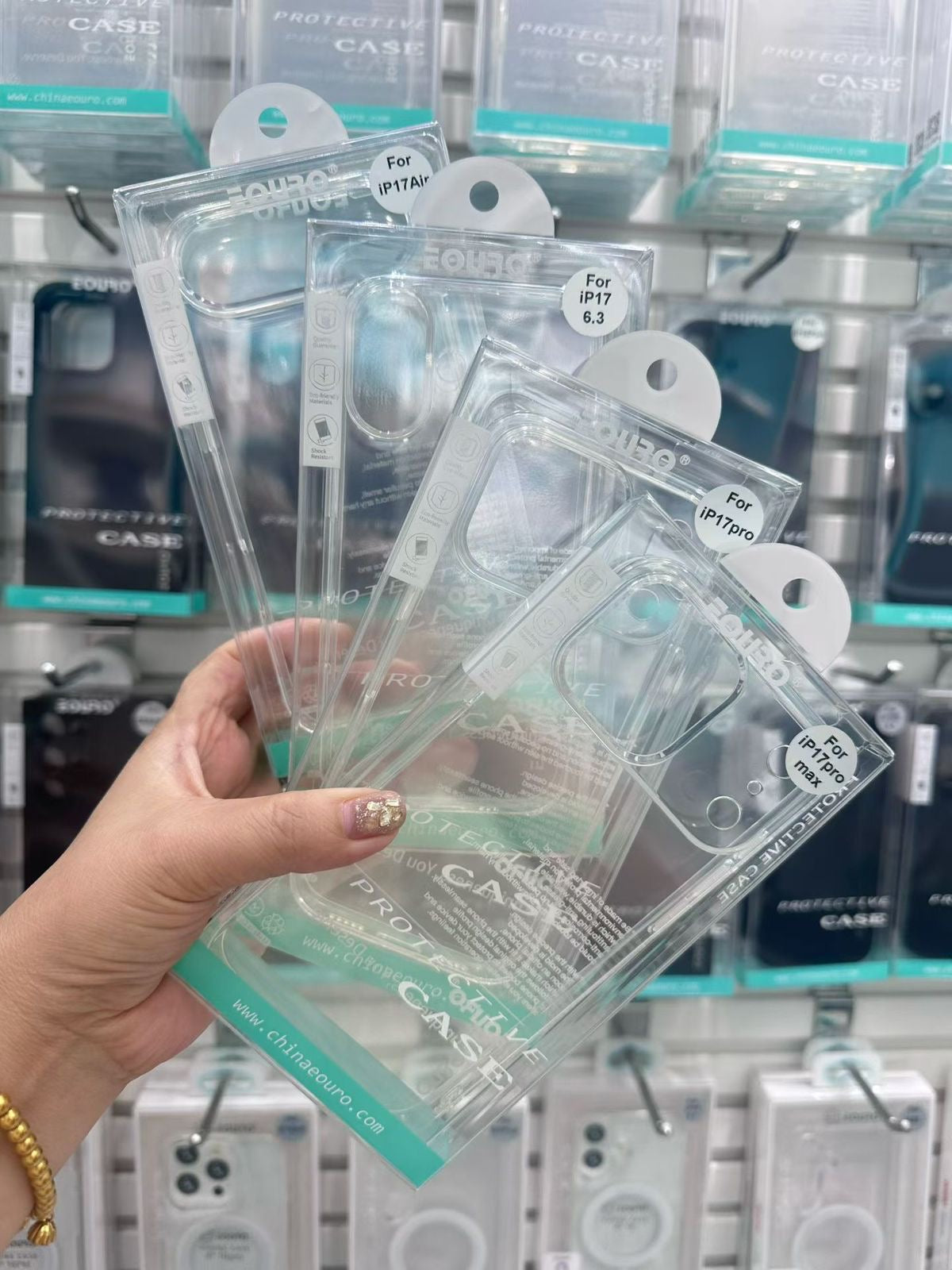 Eouro Slim Clear Soft Case - 17 Series