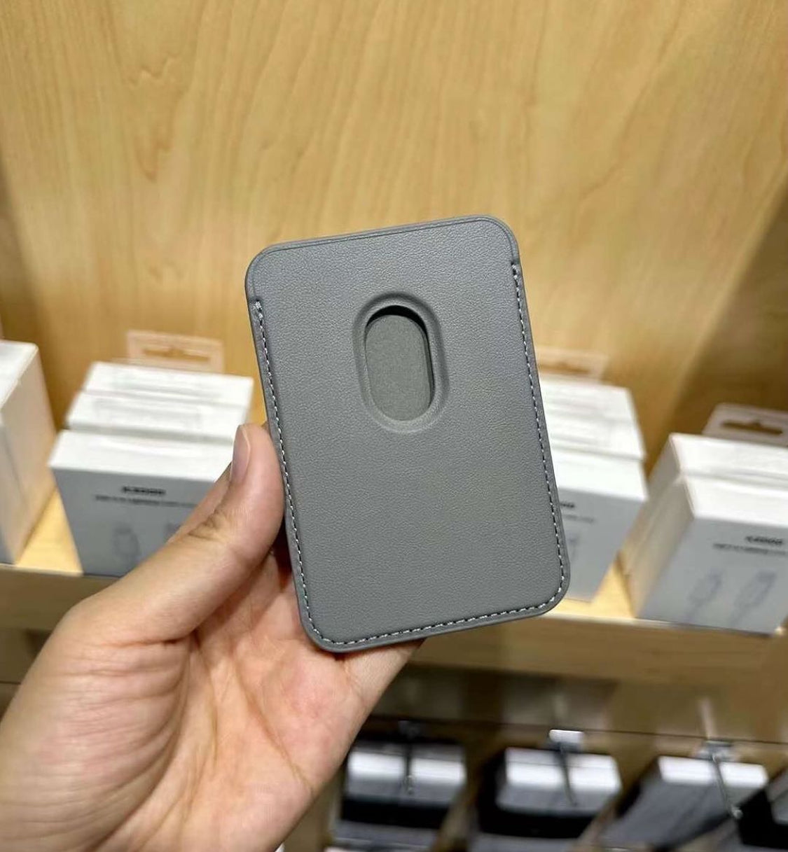 Kdoo/Kzdoo Leather MagSafe Wallet