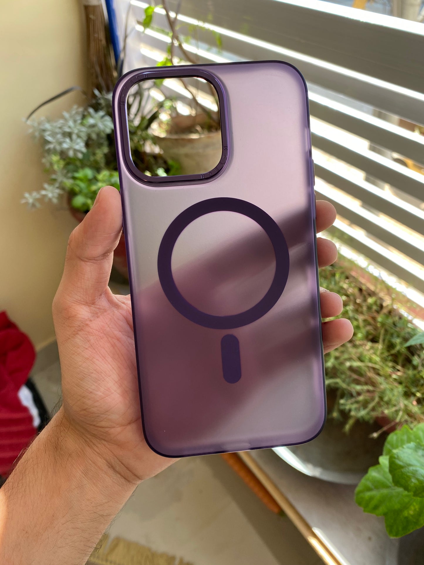 Coblue Frosted Magsafe Case