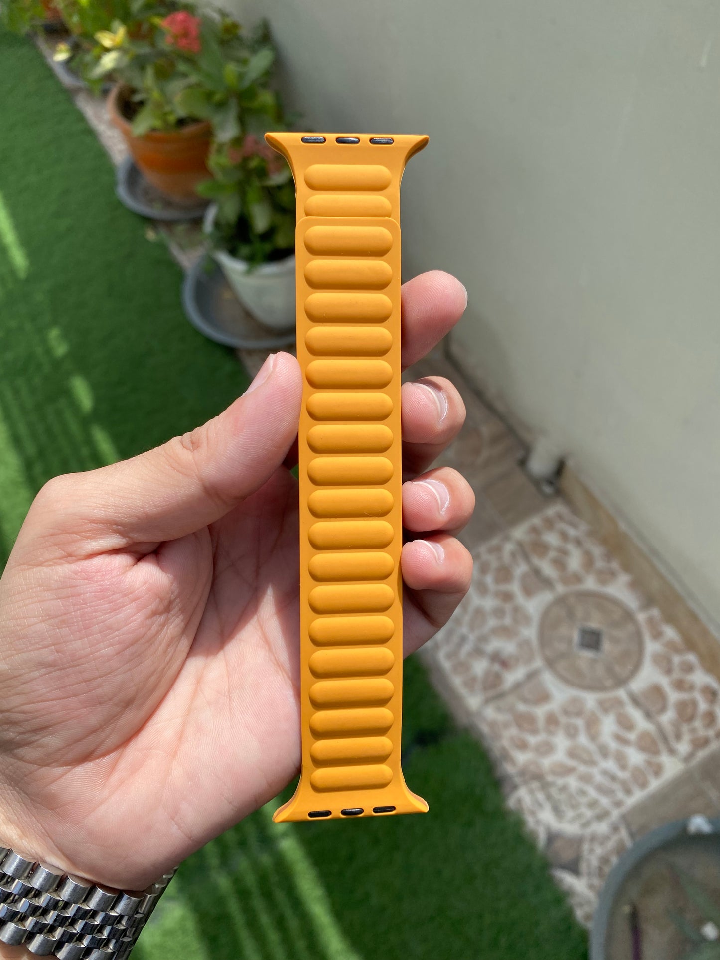 Silicone Loop Magnetic Strap - 42mm to 49mm.