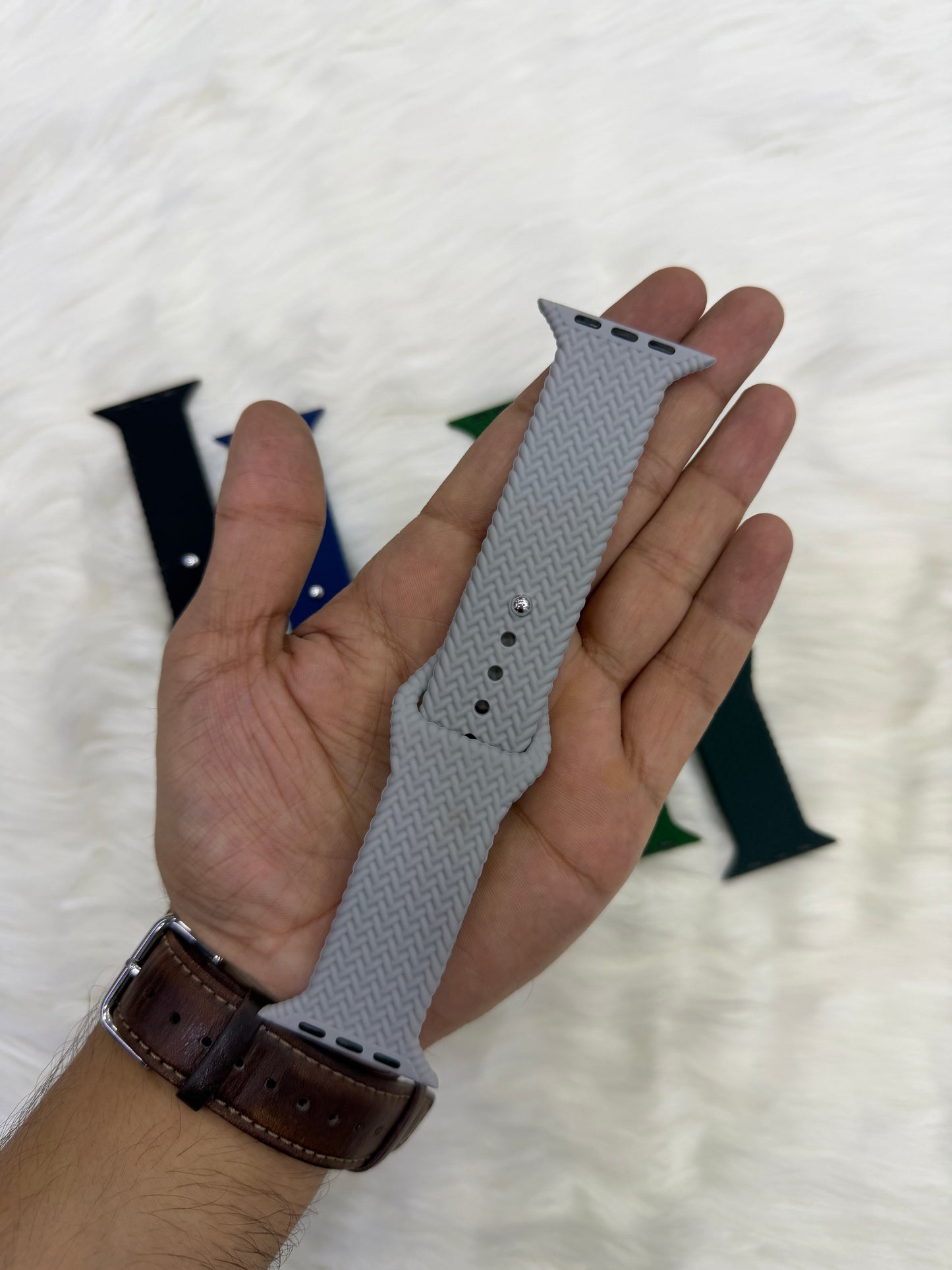 Textured Silicone Strap - 42mm to 49mm