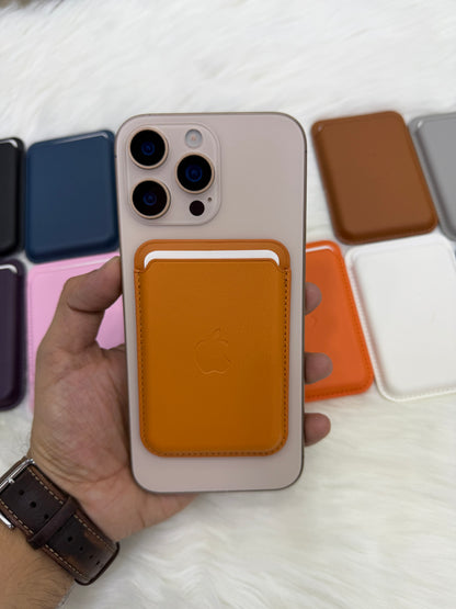 Apple Leather MagSafe Wallet With Animation