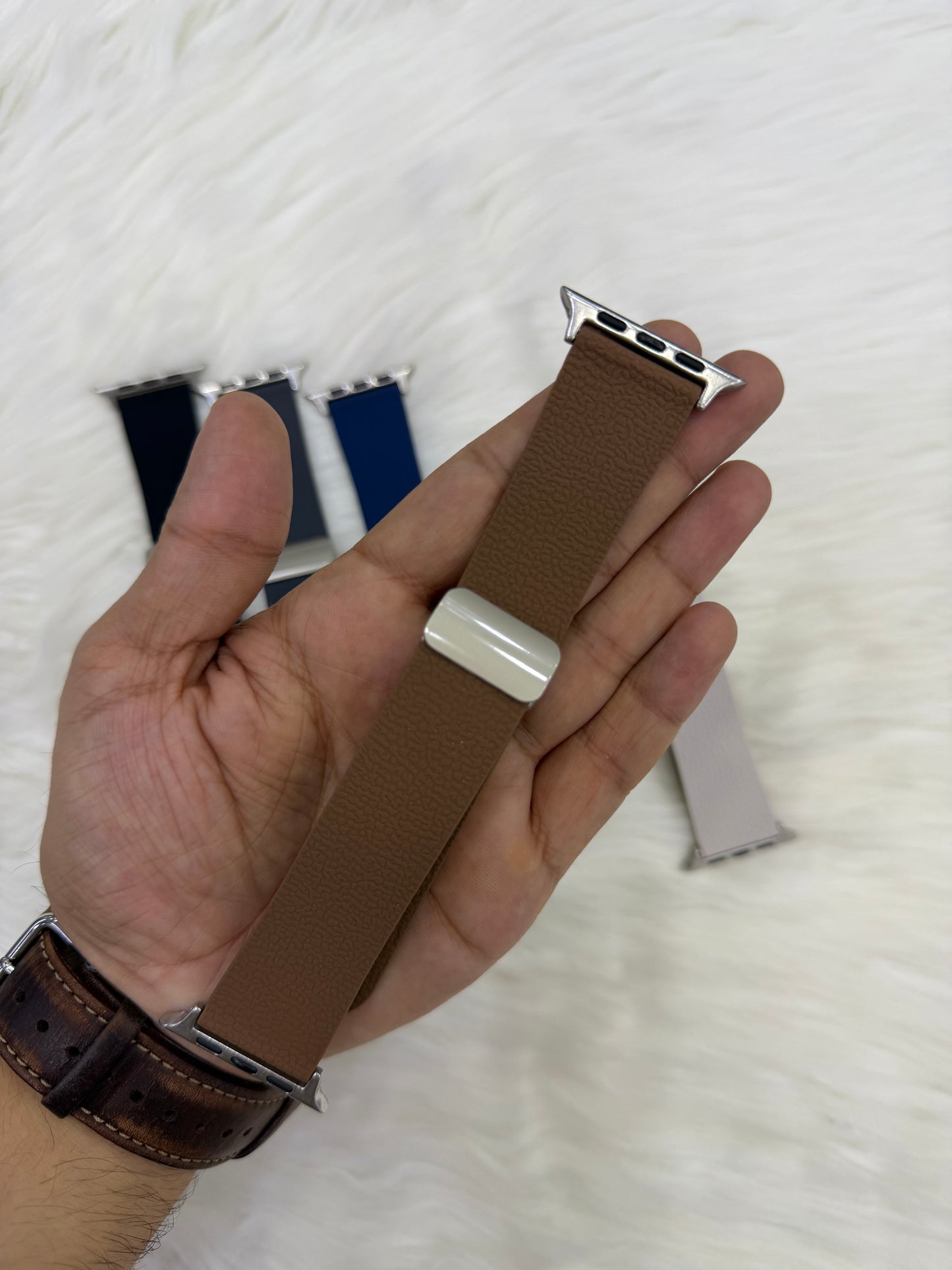 Textured Silicone Magnetic Strap - 42mm to 49mm