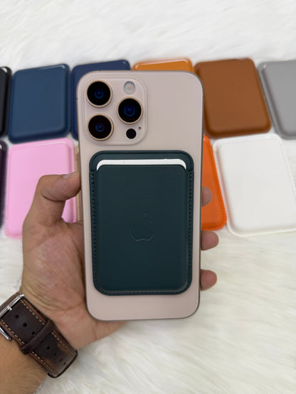 Apple Leather MagSafe Wallet With Animation