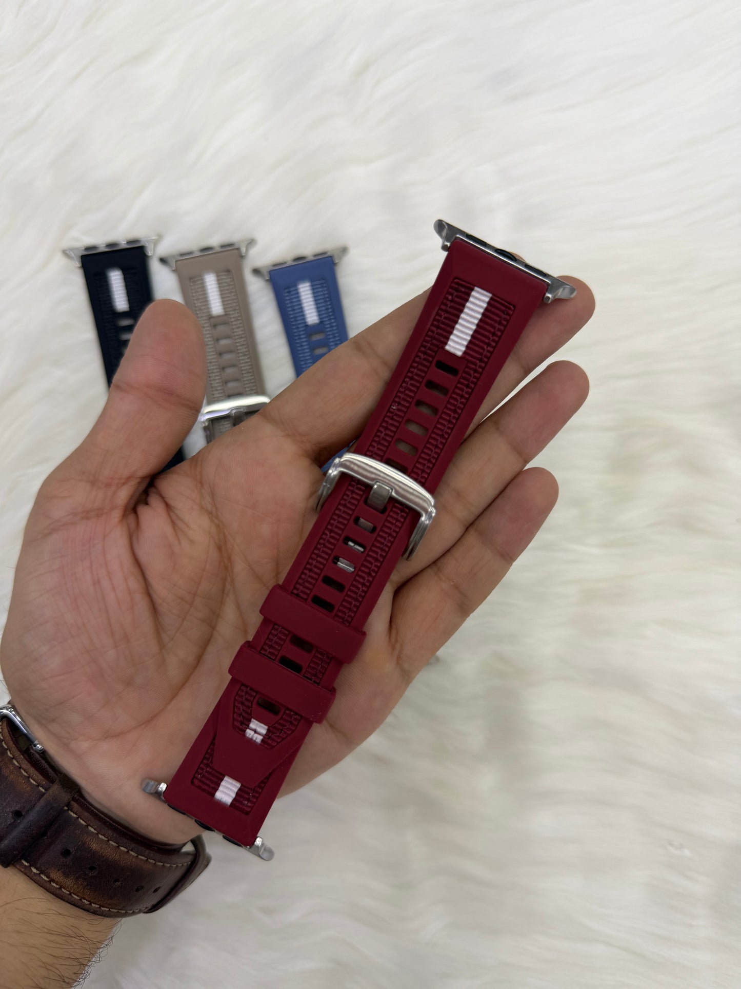 Fancy Silicone Buckle Strap - 42mm to 49mm
