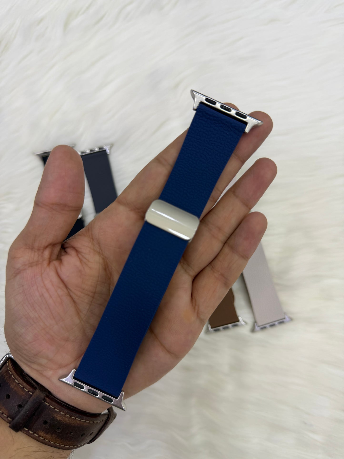 Textured Silicone Magnetic Strap - 42mm to 49mm