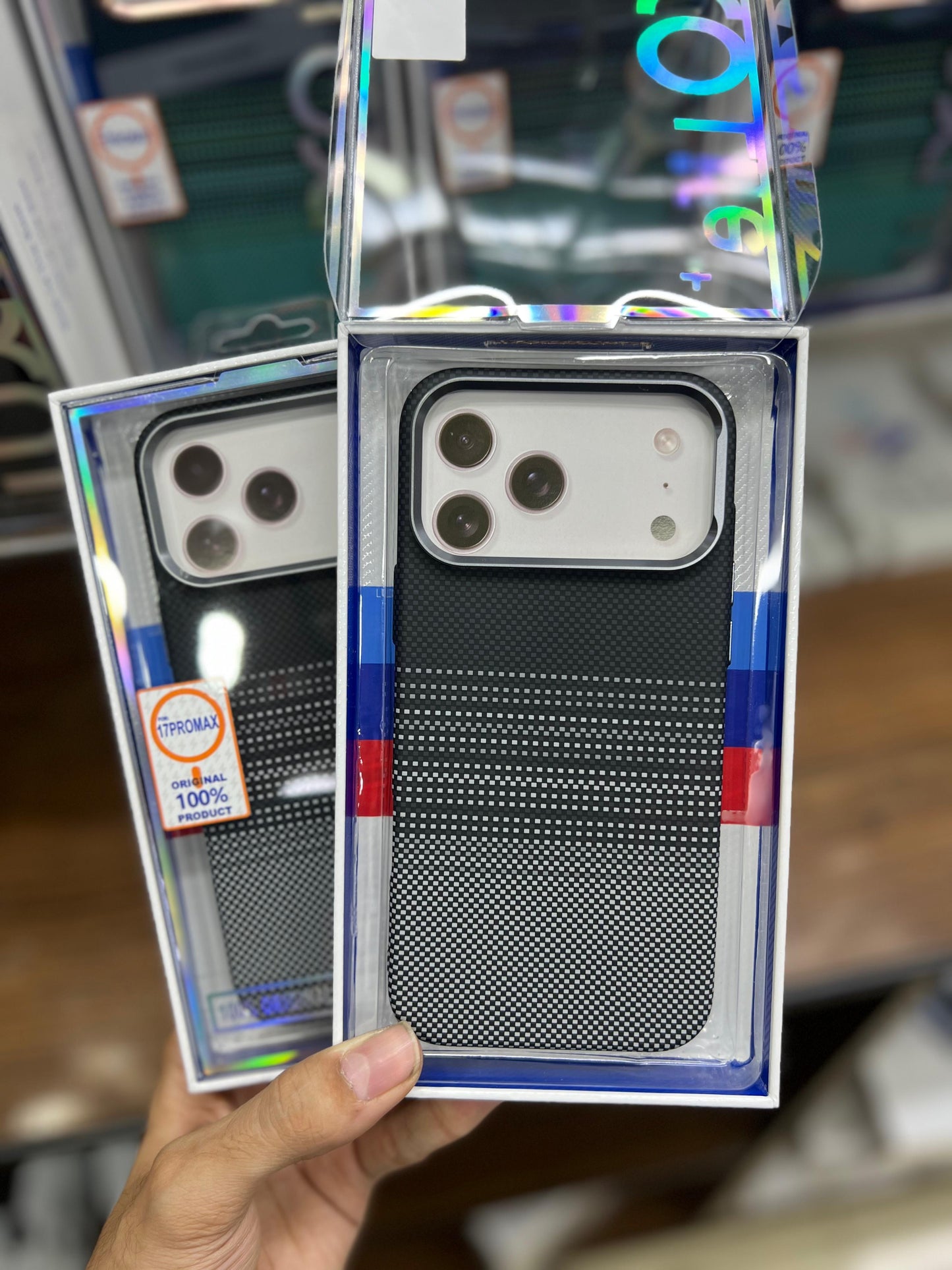 Luxo Life MagSafe Case Black/Grey - 17 Pro & 17 Pro Max