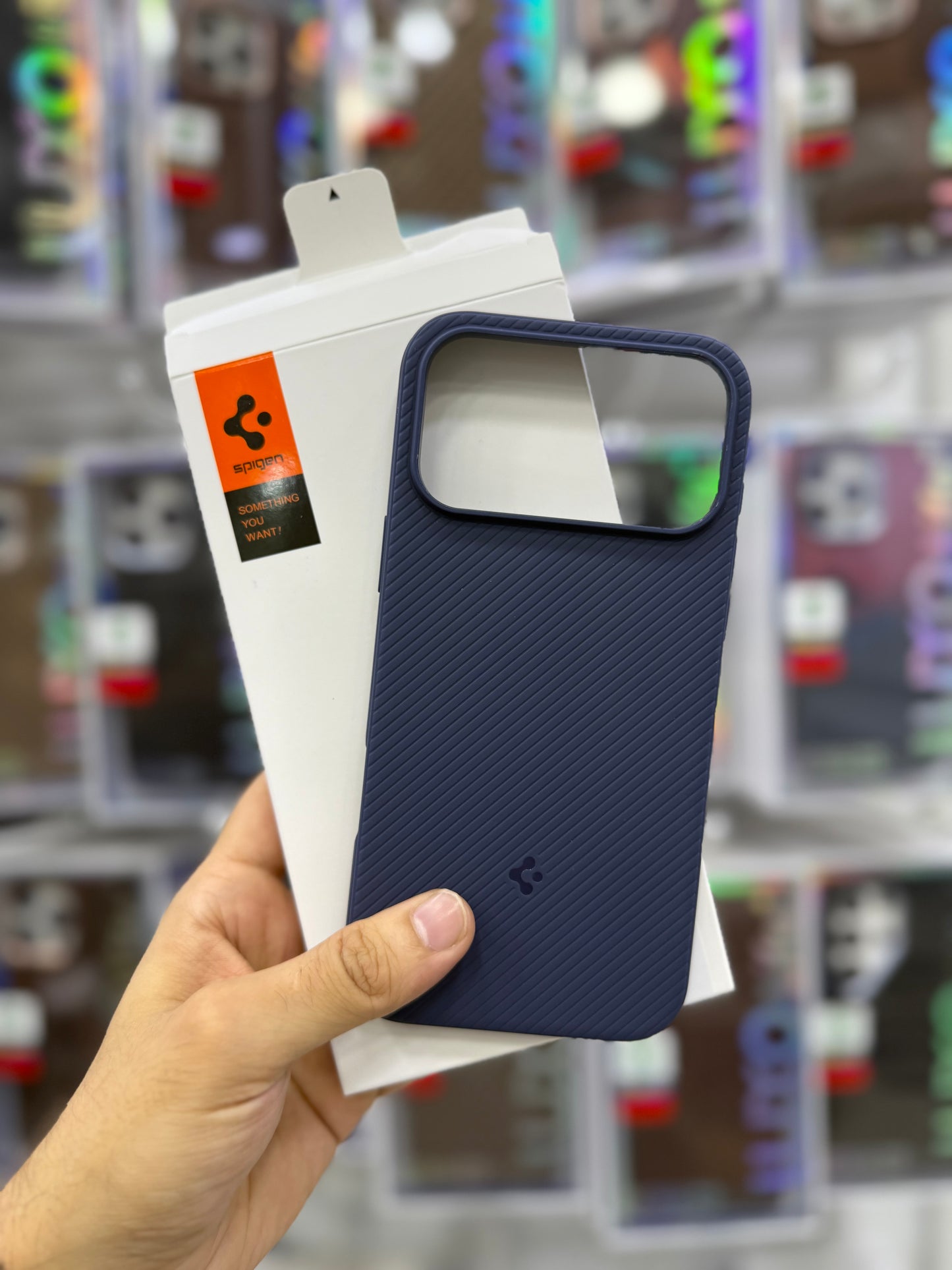 Spigen Mag Armor Magfit Case - 17 Series