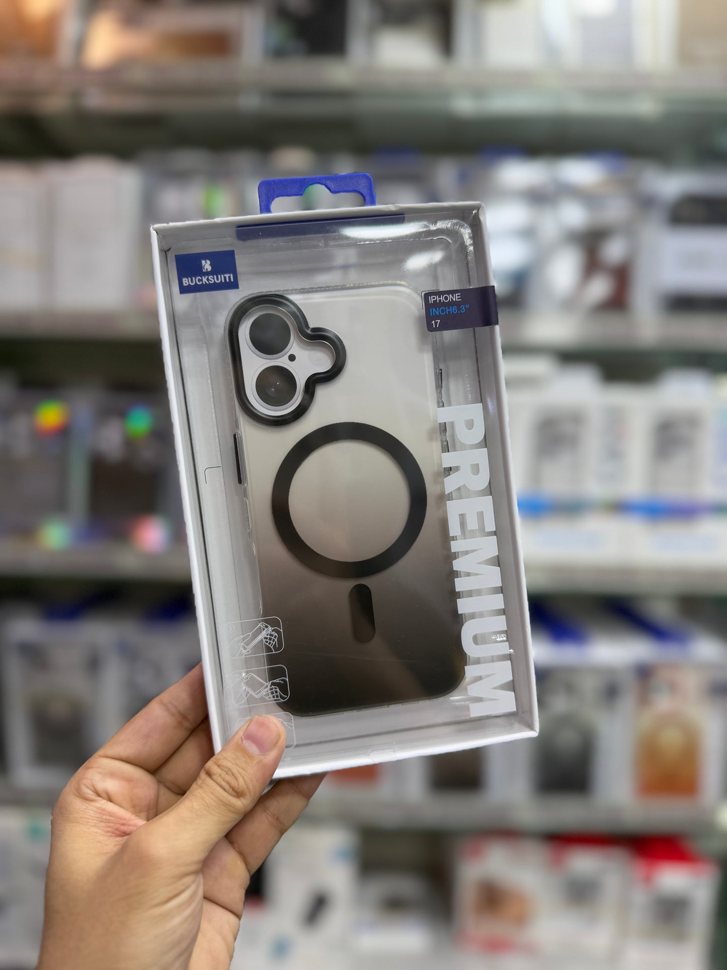 Bucksuiti Matte MagSafe Case - 17 Series