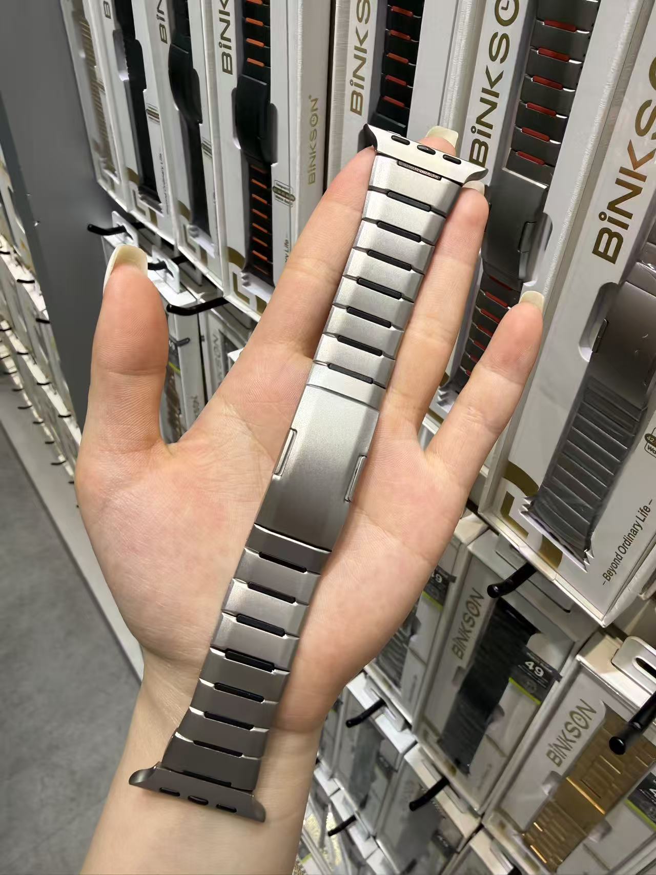 Binkson Metal Lock Chain Strap - 42mm to 49mm